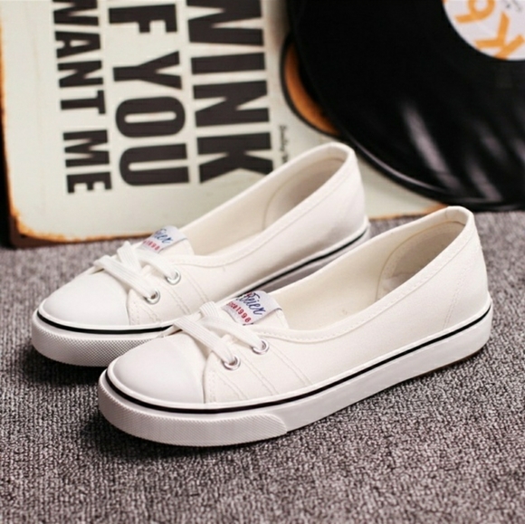 non Shoes - White canvas slip on shoes